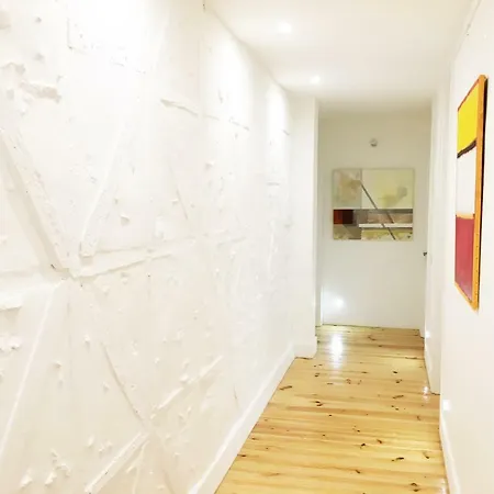Futuristic Space Loft In Baixa-chiado