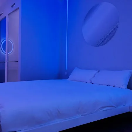 Futuristic Space Loft In Baixa-chiado Apartamento *